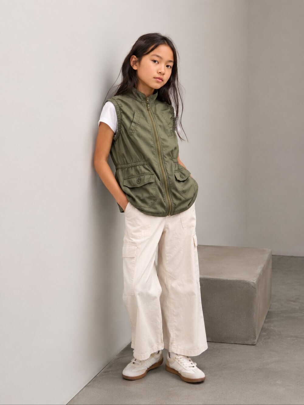 Old Navy Girls Olive Green Utility Cargo Vest Military Gorpcore 10 12 Large